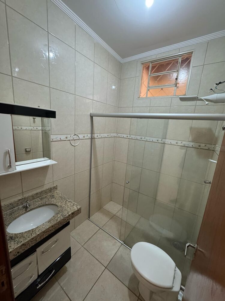 Casa à venda com 2 quartos, 90m² - Foto 11