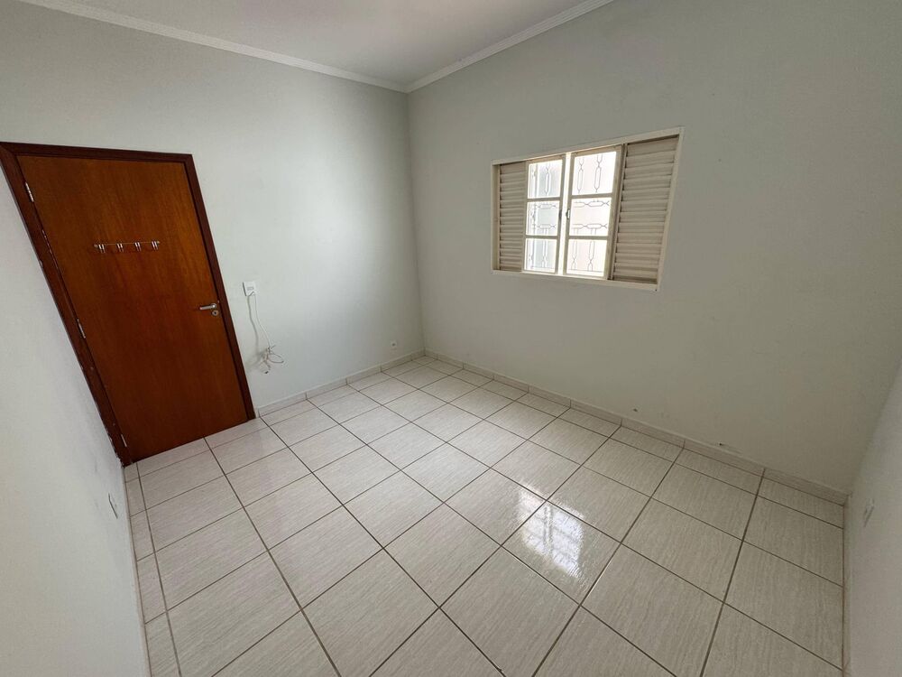 Casa à venda com 2 quartos, 90m² - Foto 8