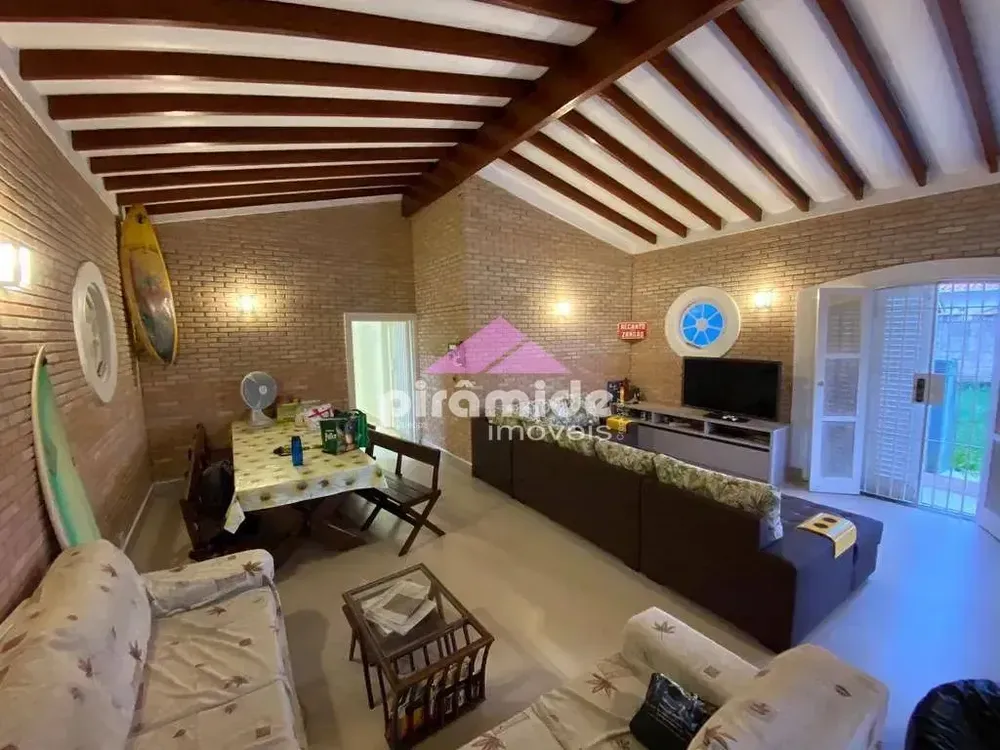 Casa, 4 quartos, 600 m² - Foto 3