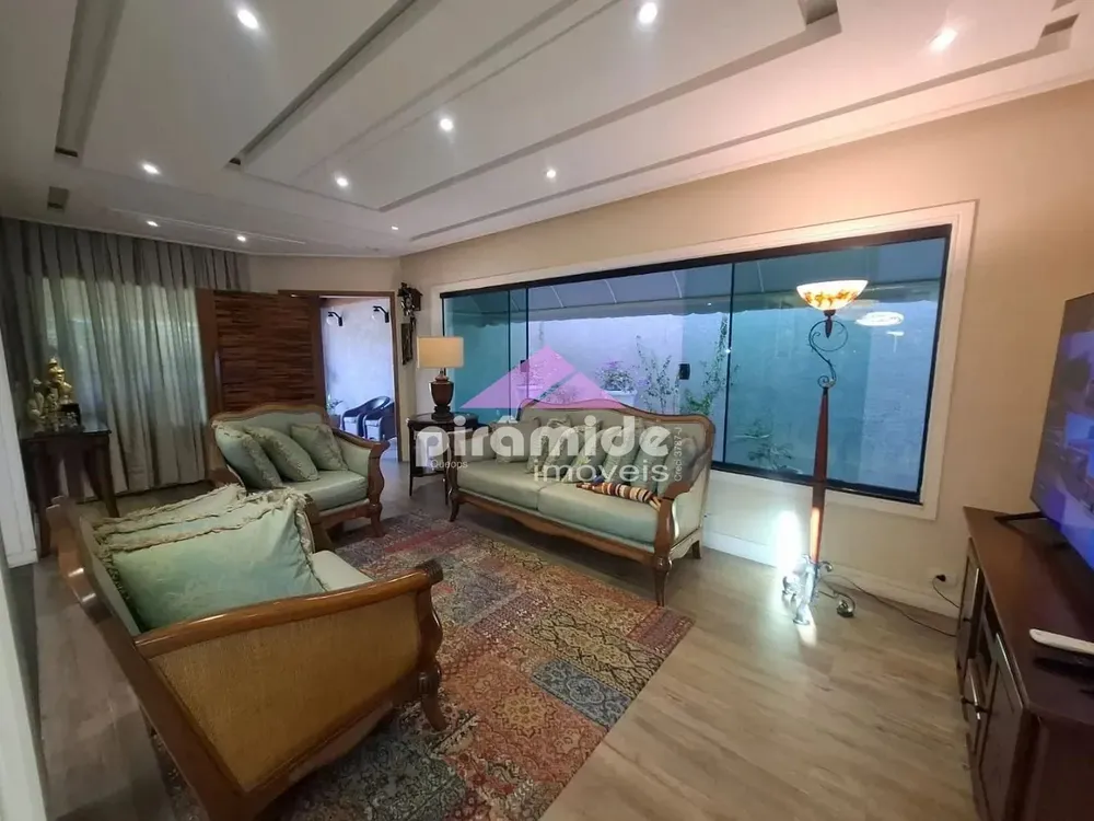 Casa, 3 quartos, 239 m² - Foto 4