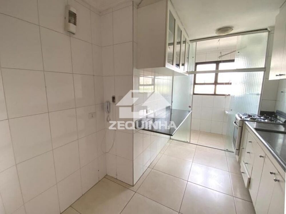 Apartamento à venda com 2 quartos, 60m² - Foto 1