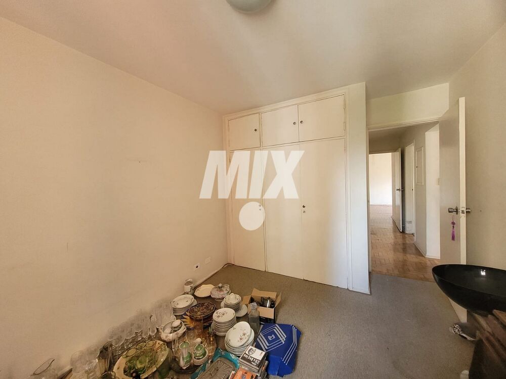 Apartamento à venda com 3 quartos, 110m² - Foto 7