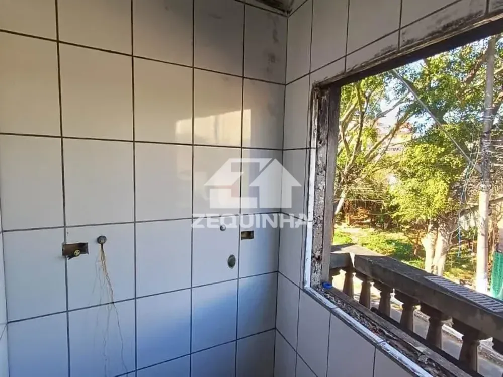 Casa, 5 quartos, 300 m² - Foto 8