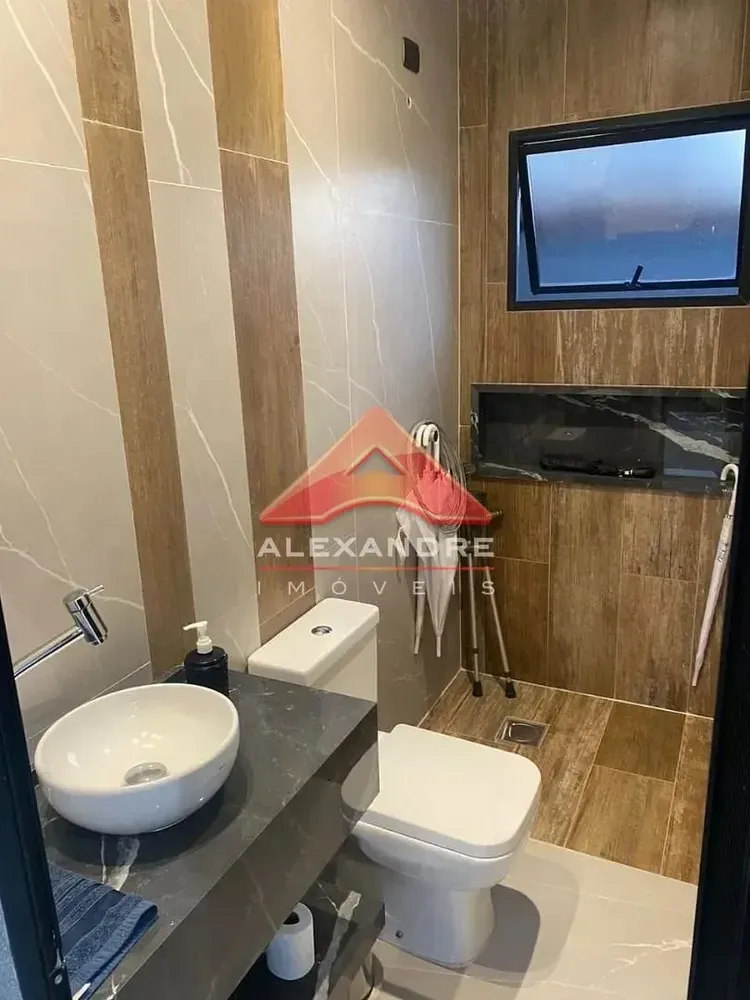 Casa, 3 quartos, 207 m² - Foto 8