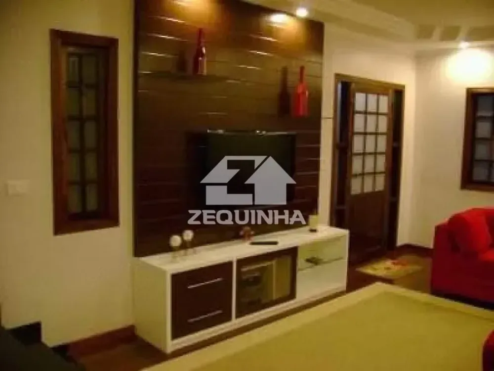 Casa, 4 quartos, 225 m² - Foto 3