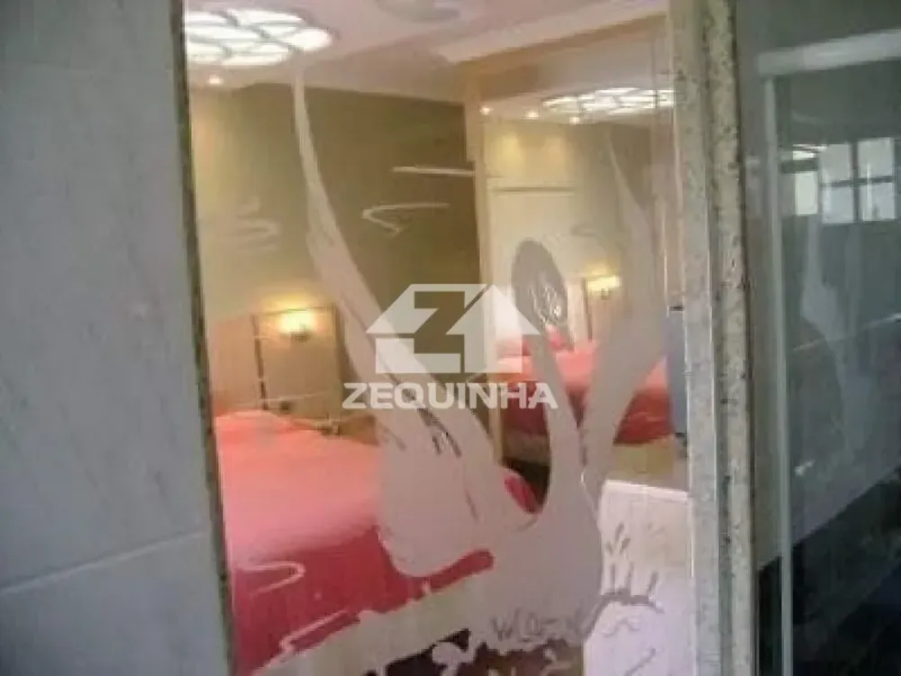 Casa, 4 quartos, 225 m² - Foto 2