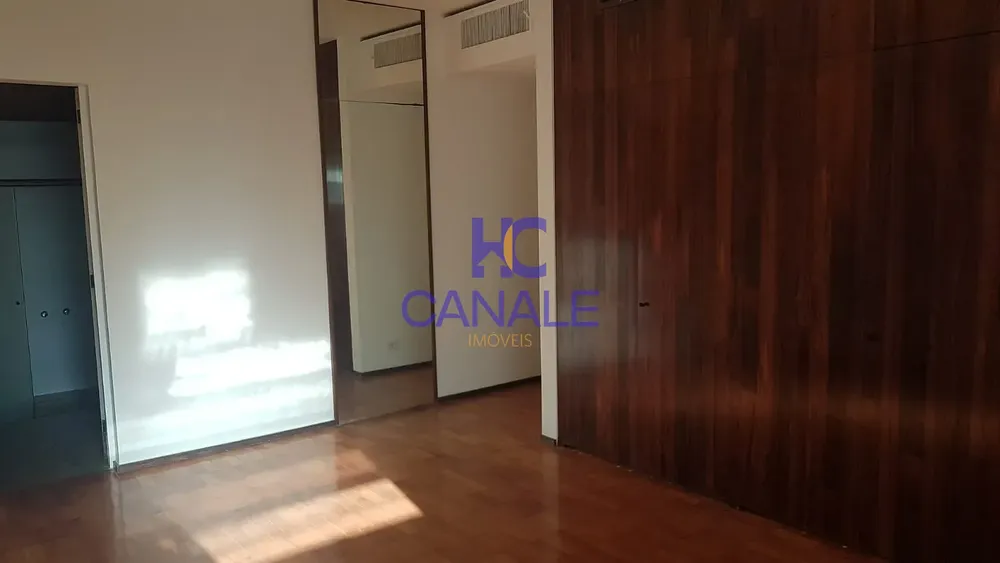Cobertura, 3 quartos, 259 m² - Foto 35
