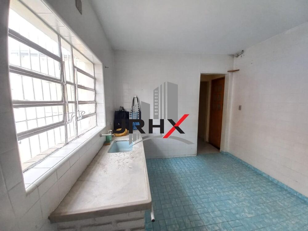 Casa para alugar com 1 quarto, 100m² - Foto 12
