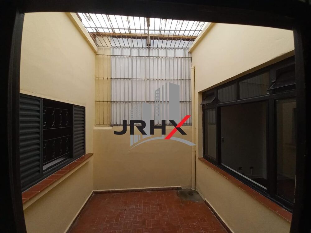 Casa para alugar com 1 quarto, 100m² - Foto 14