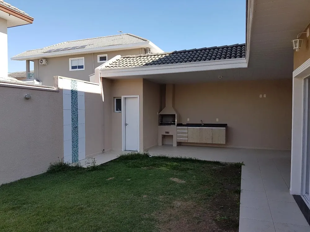 Casa, 4 quartos, 242 m² - Foto 3