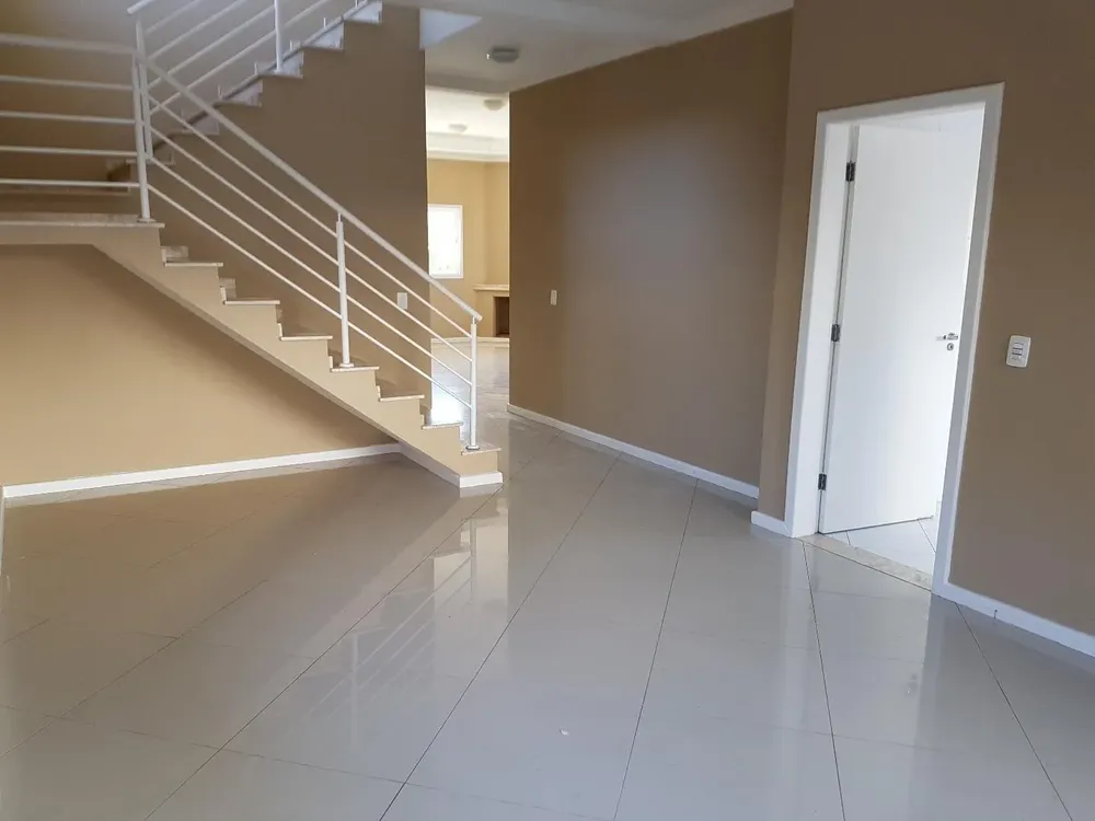 Casa, 4 quartos, 242 m² - Foto 5