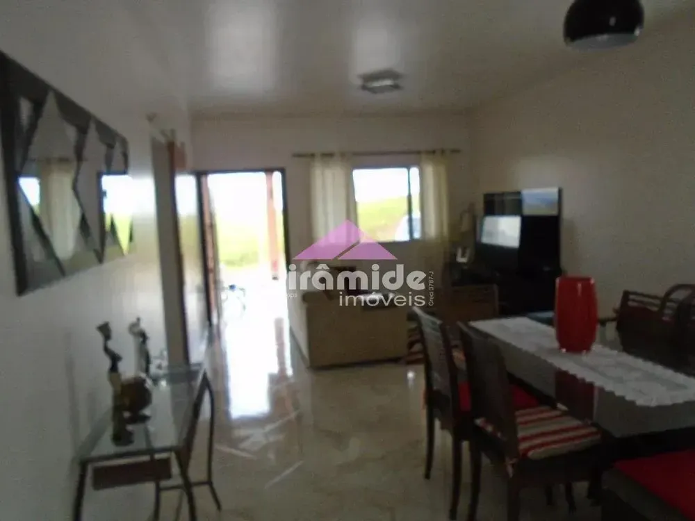 Casa, 3 quartos, 177 m² - Foto 3