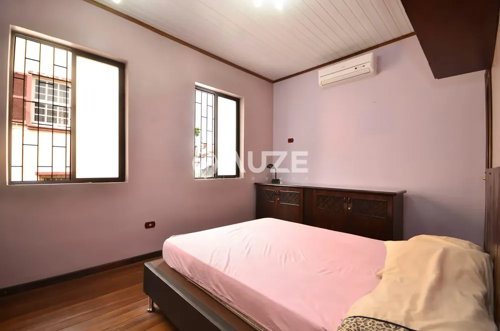 Casa, 5 quartos, 190 m² - Foto 2