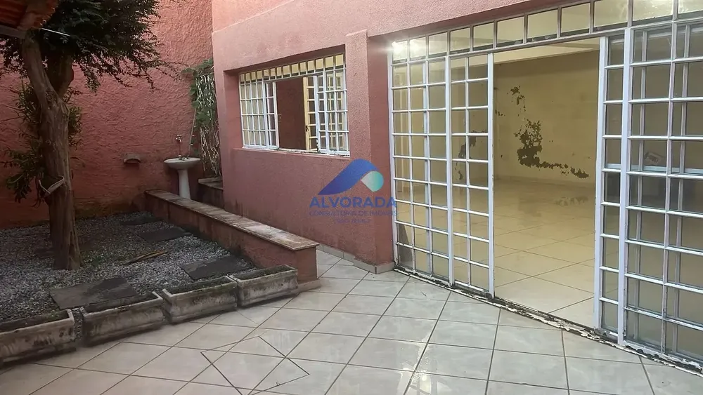 Sobrado, 3 quartos, 286 m² - Foto 1