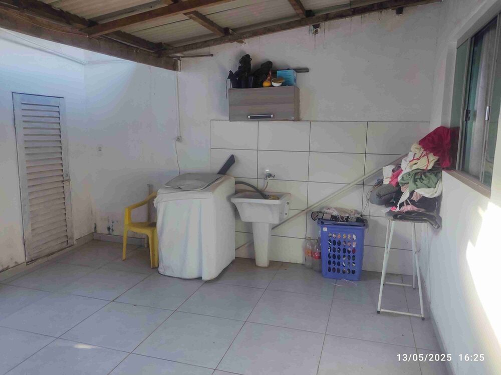 Casa à venda com 6 quartos, 250m² - Foto 8
