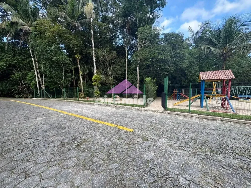 Casa, 3 quartos, 164 m² - Foto 2