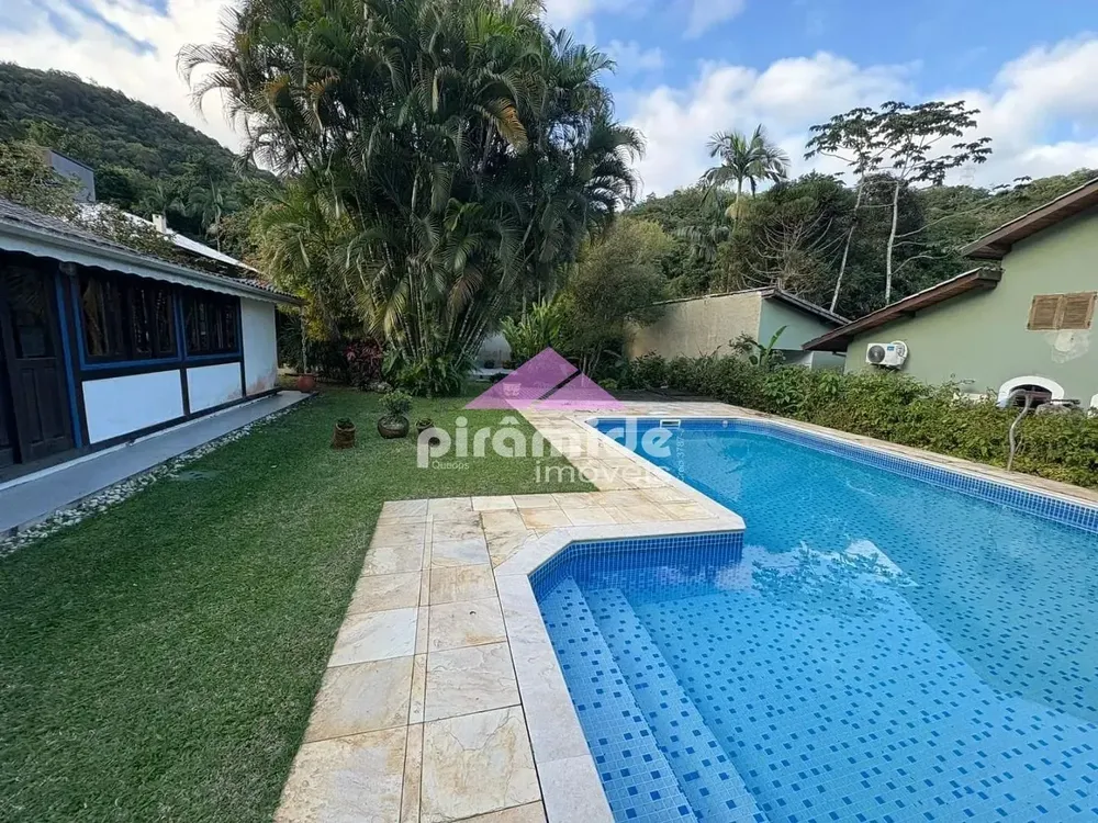 Casa, 3 quartos, 164 m² - Foto 1