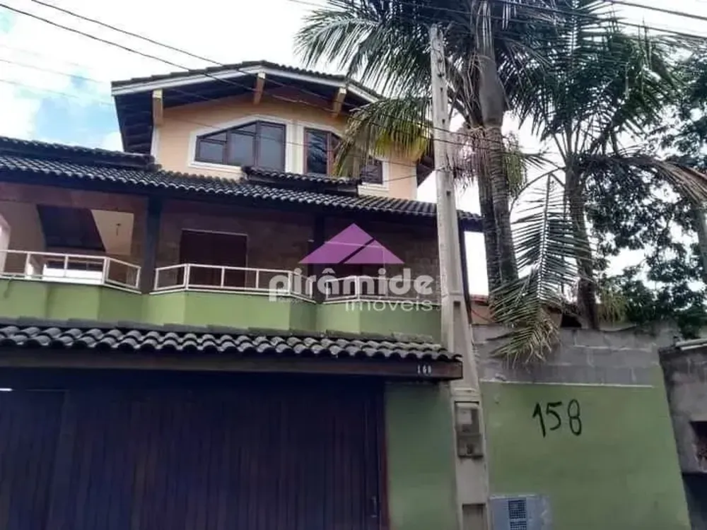 Casa, 3 quartos, 280 m² - Foto 2
