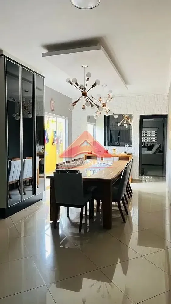 Casa, 3 quartos, 295 m² - Foto 8
