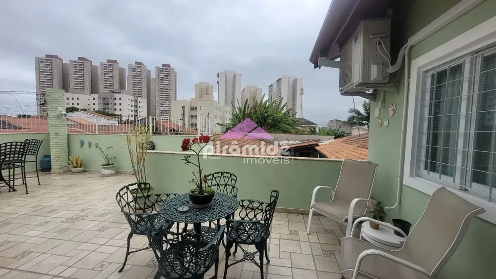 Casa, 6 quartos, 275 m² - Foto 6
