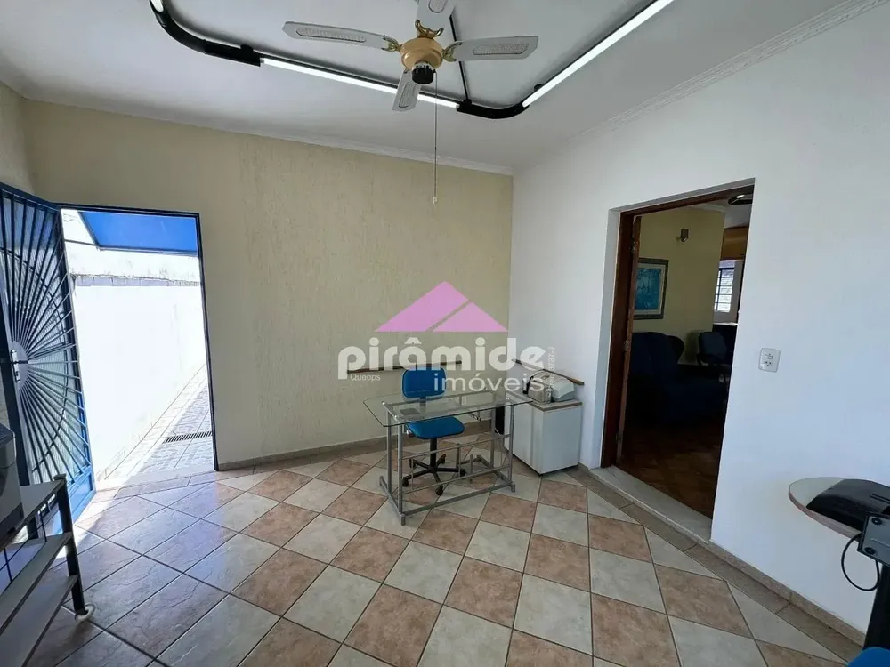 Casa, 3 quartos, 194 m² - Foto 4
