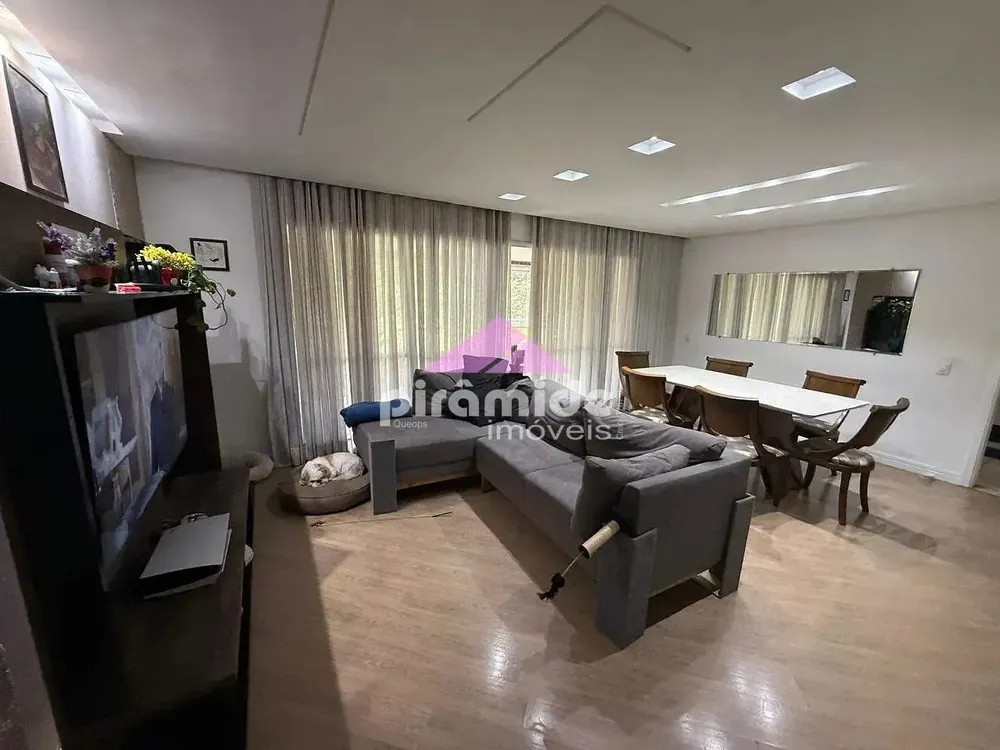 Apartamento, 4 quartos, 182 m² - Foto 2