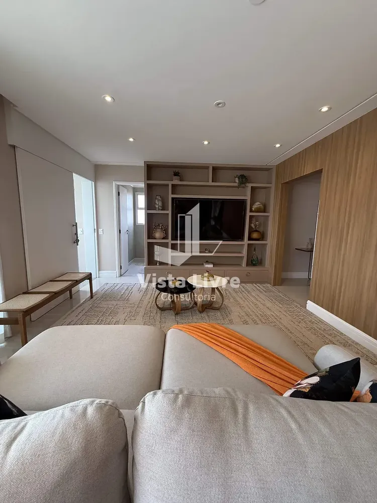 Apartamento, 3 quartos, 196 m² - Foto 1