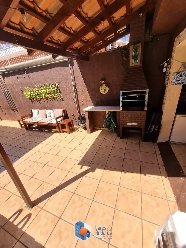 Casa, 3 quartos, 240 m² - Foto 4