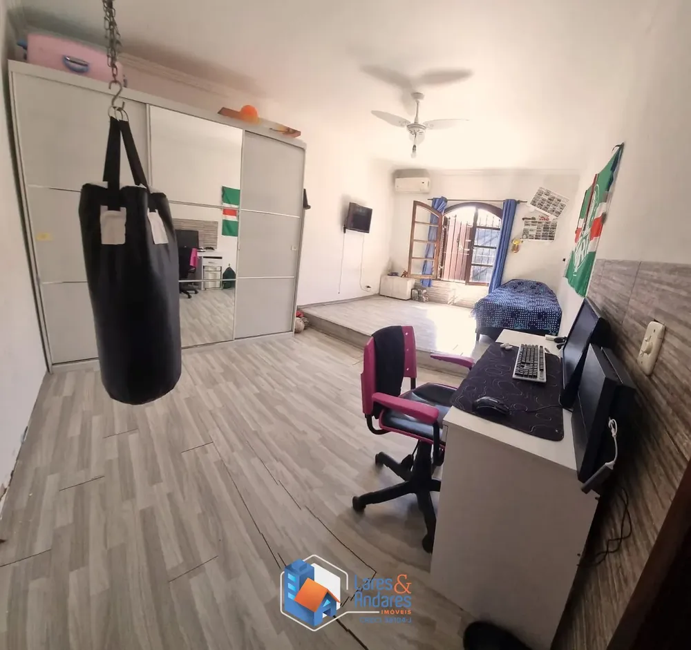 Casa, 3 quartos, 240 m² - Foto 7