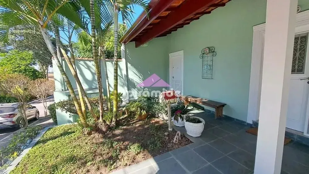 Casa, 3 quartos, 185 m² - Foto 2