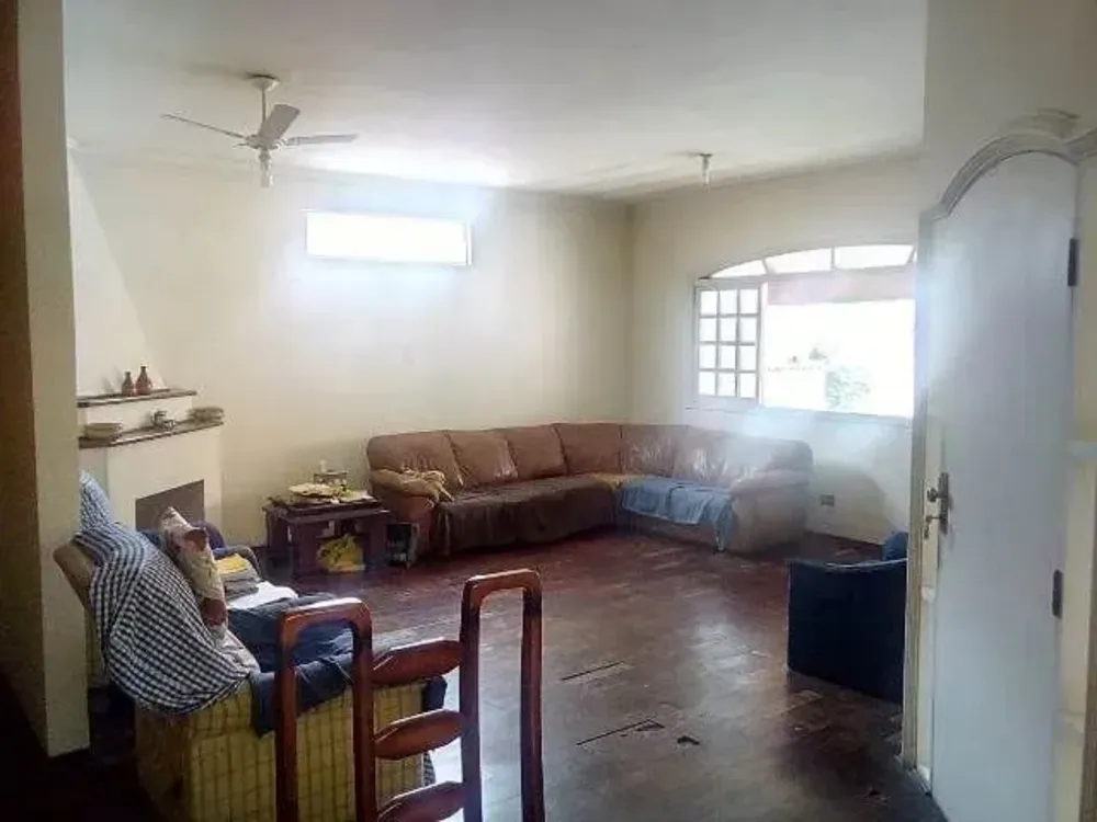 Casa, 3 quartos, 220 m² - Foto 6