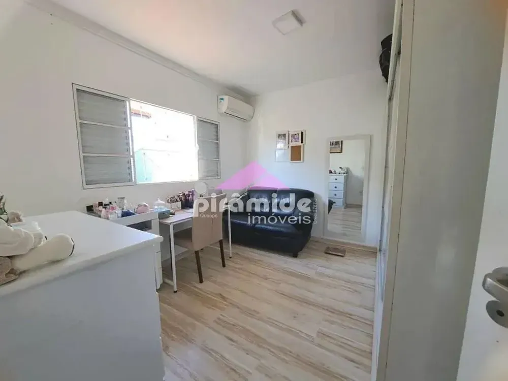 Casa, 4 quartos, 135 m² - Foto 3