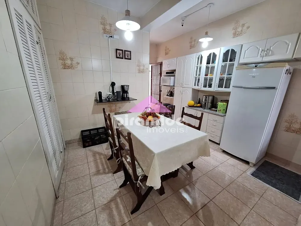 Casa, 3 quartos, 300 m² - Foto 7