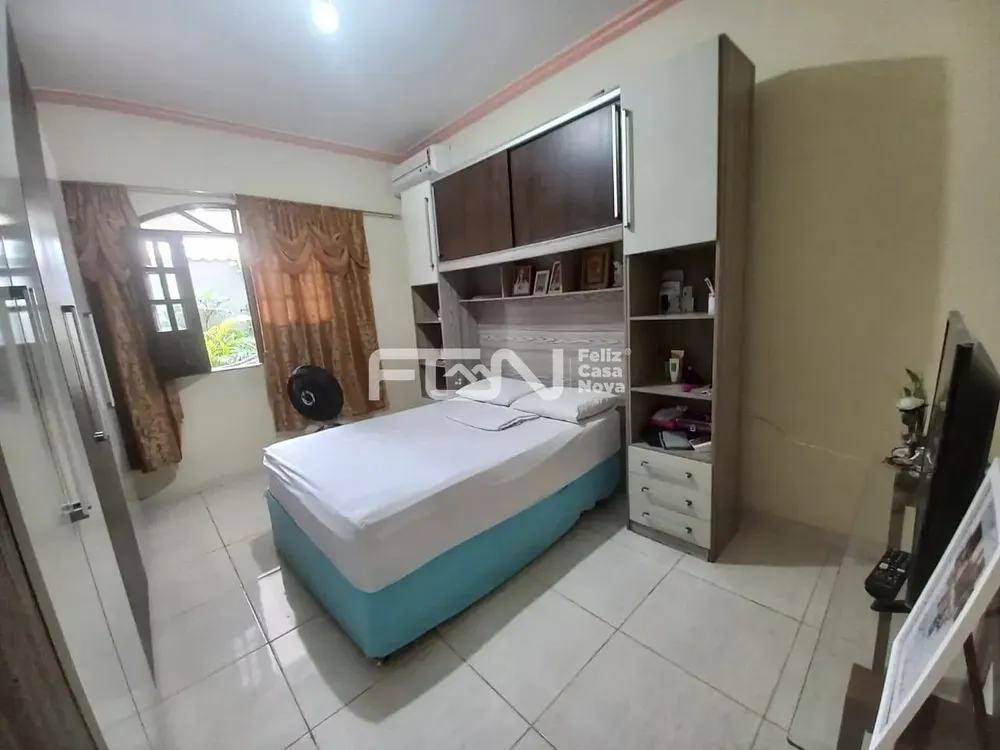 Casa, 3 quartos, 220 m² - Foto 1