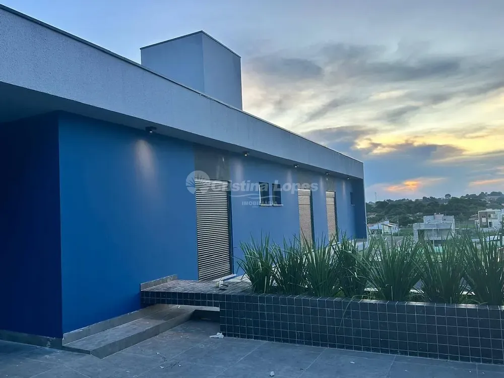 Casa, 3 quartos, 236 m² - Foto 2