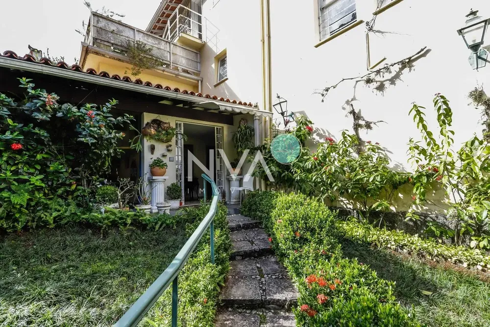 Casa, 6 quartos, 350 m² - Foto 2