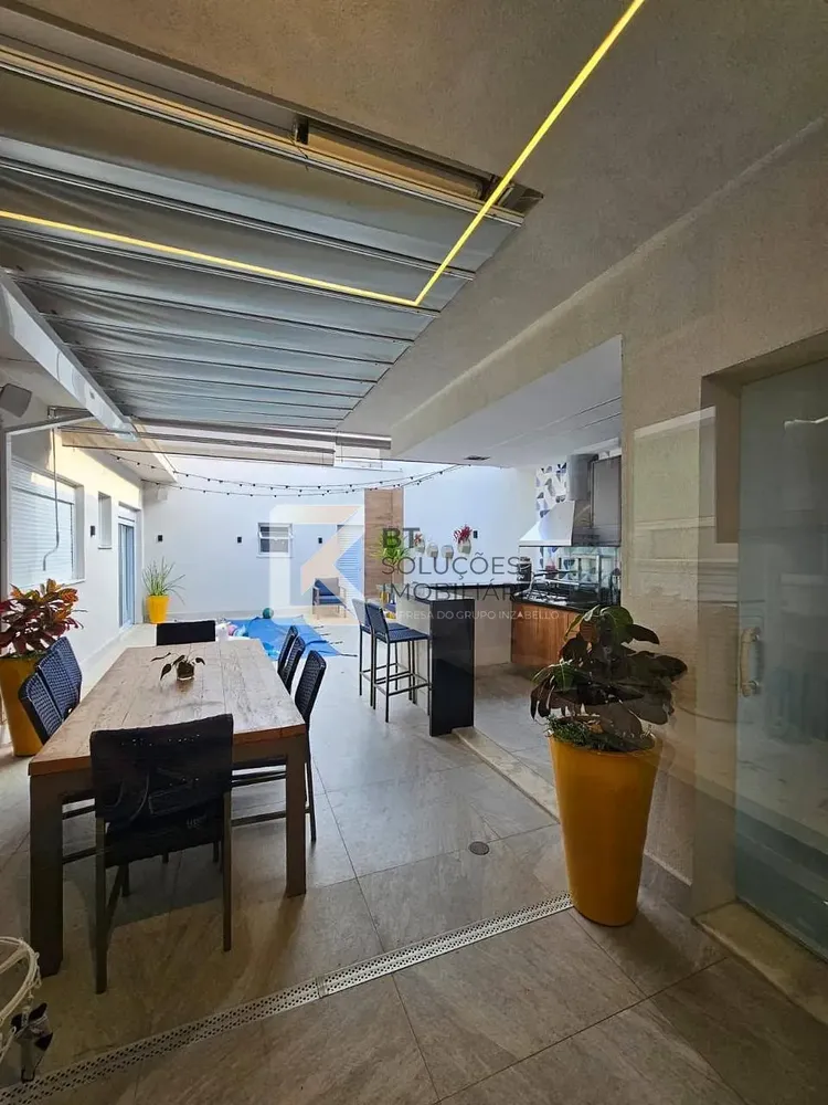 Casa, 3 quartos, 218 m² - Foto 2