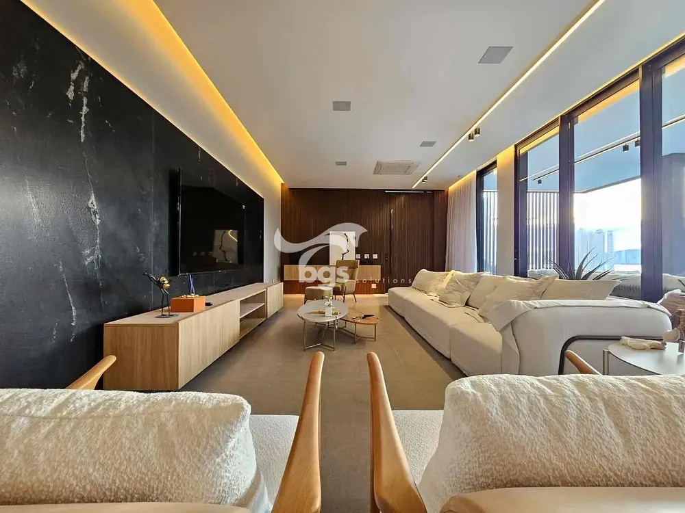 Casa, 5 quartos, 1030 m² - Foto 4