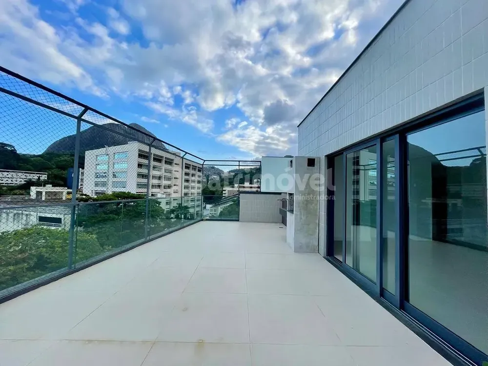 Cobertura, 3 quartos, 197 m² - Foto 3
