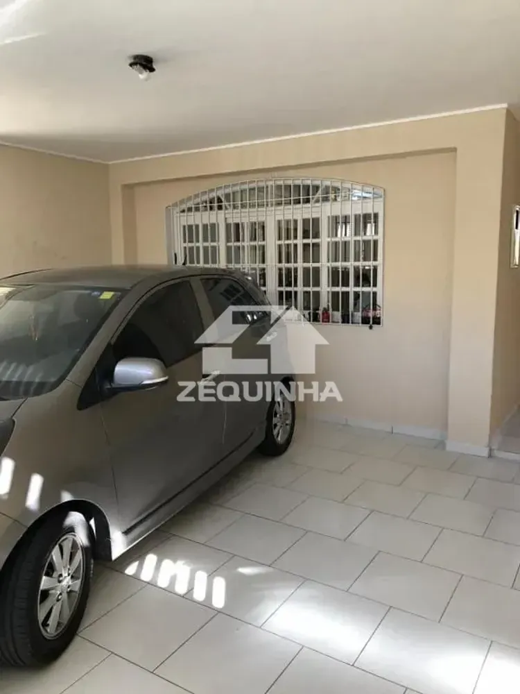 Casa, 4 quartos, 190 m² - Foto 1