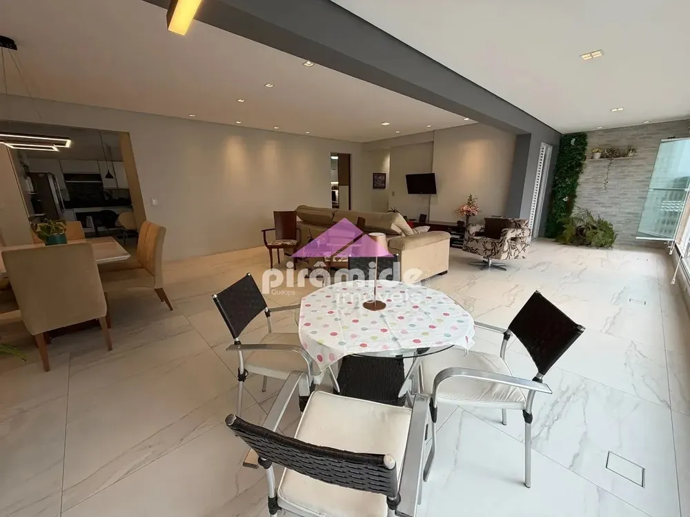 Apartamento, 3 quartos, 156 m² - Foto 8