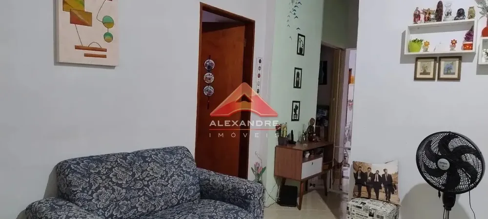 Casa, 1 quarto, 76 m² - Foto 2
