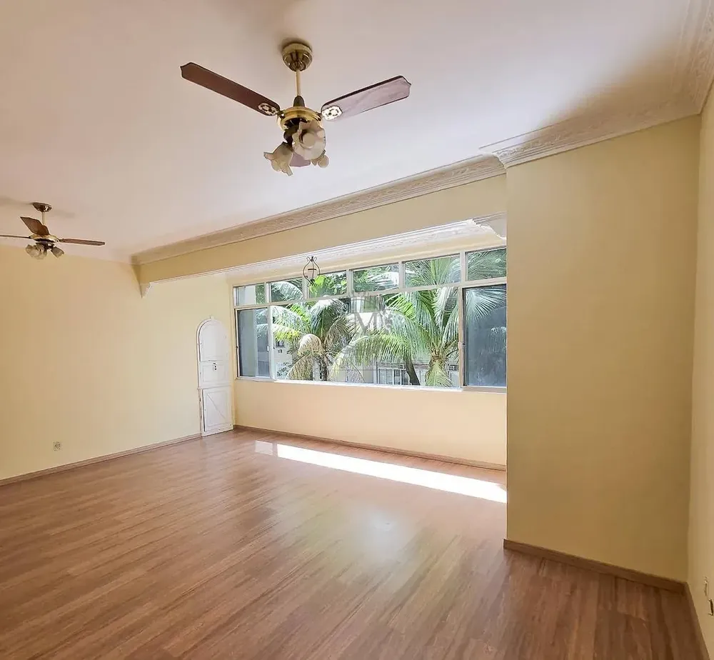 Apartamento, 3 quartos, 130 m² - Foto 1