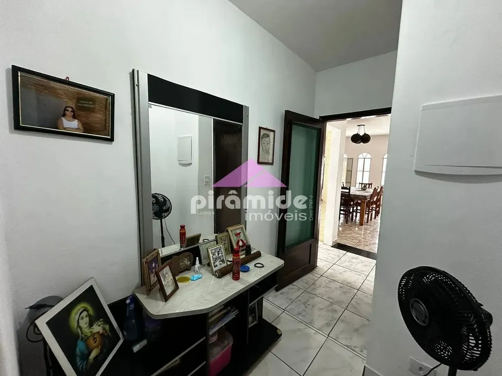 Casa, 4 quartos, 250 m² - Foto 4