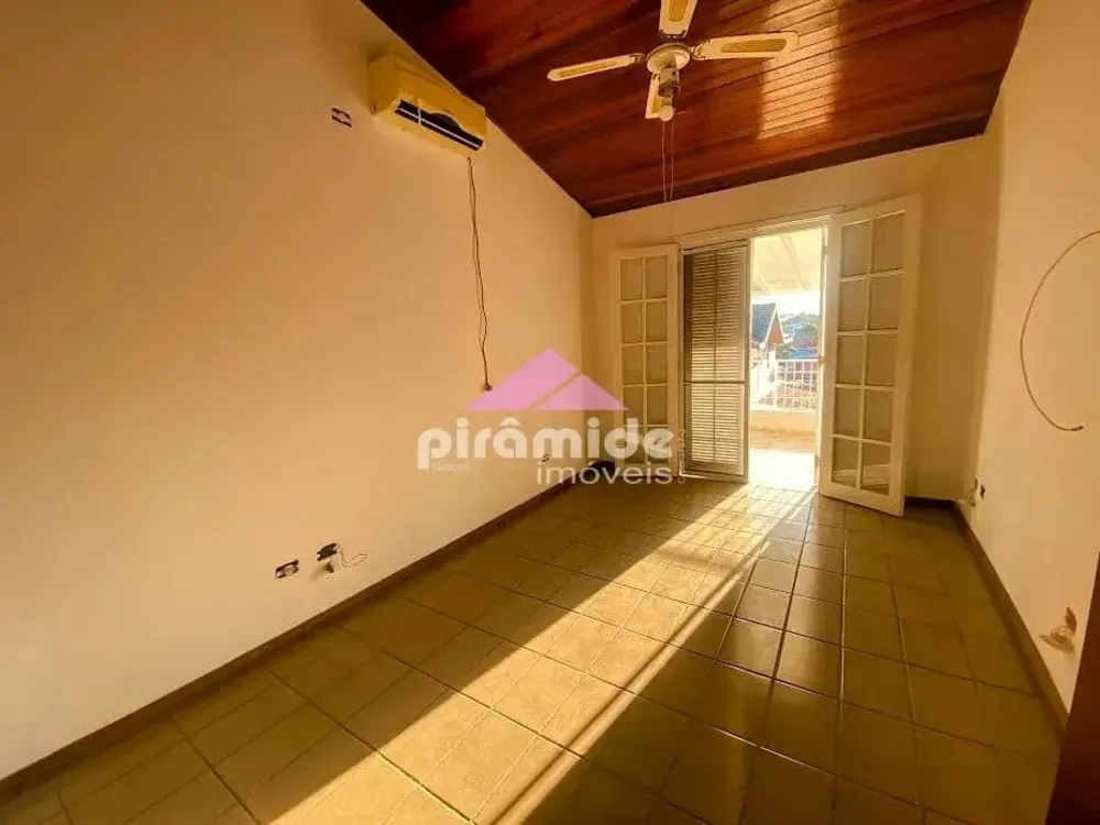 Casa, 3 quartos, 260 m² - Foto 4