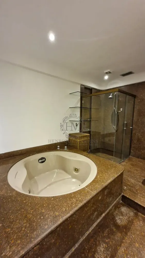 Casa, 6 quartos, 667 m² - Foto 35
