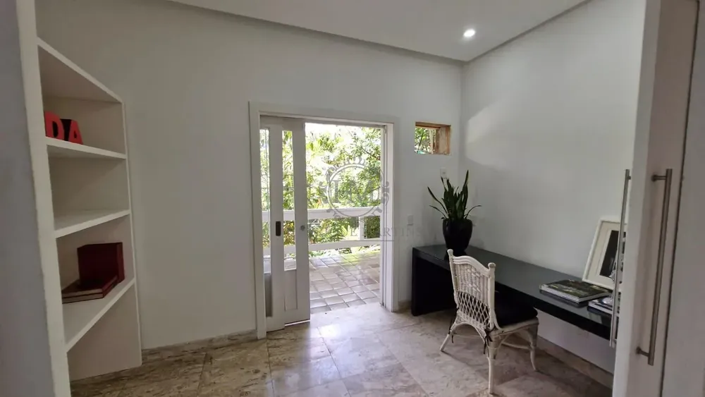 Casa, 6 quartos, 667 m² - Foto 1