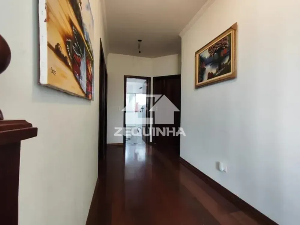Casa, 5 quartos, 302 m² - Foto 4