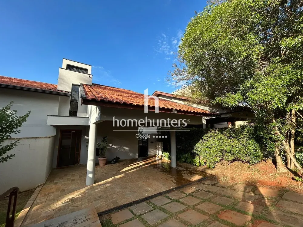 Casa, 4 quartos, 246 m² - Foto 1