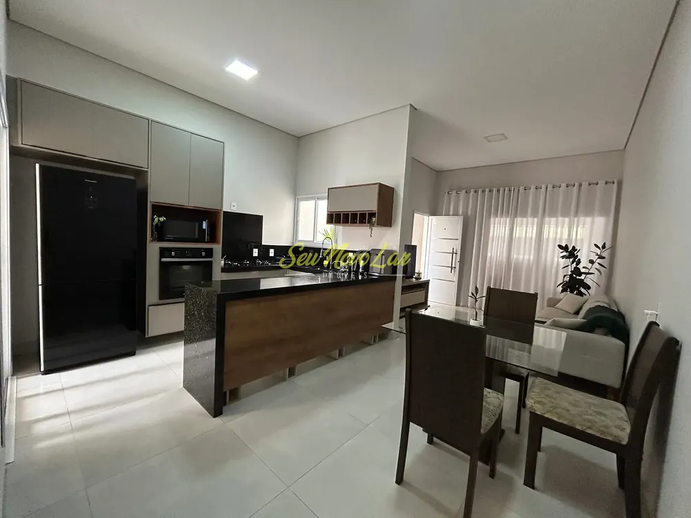 Casa, 3 quartos, 88 m² - Foto 2